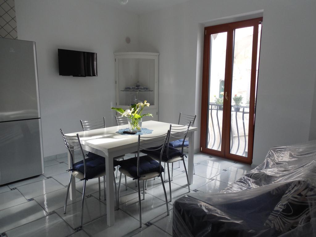 Da Zia Pina Villa Minori Ruang foto